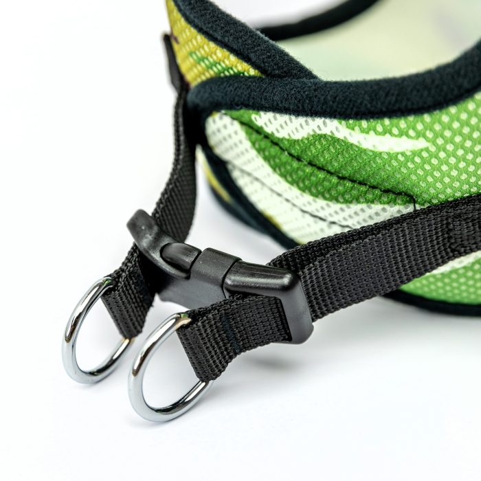camo mesh step-in dog harness detail