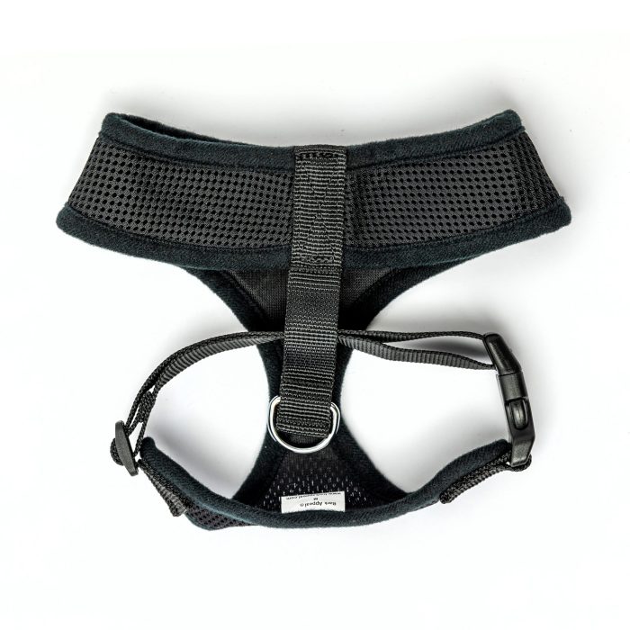 black mesh pullover dog harness back