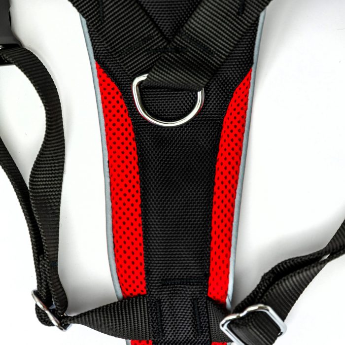 red control dog harness detail